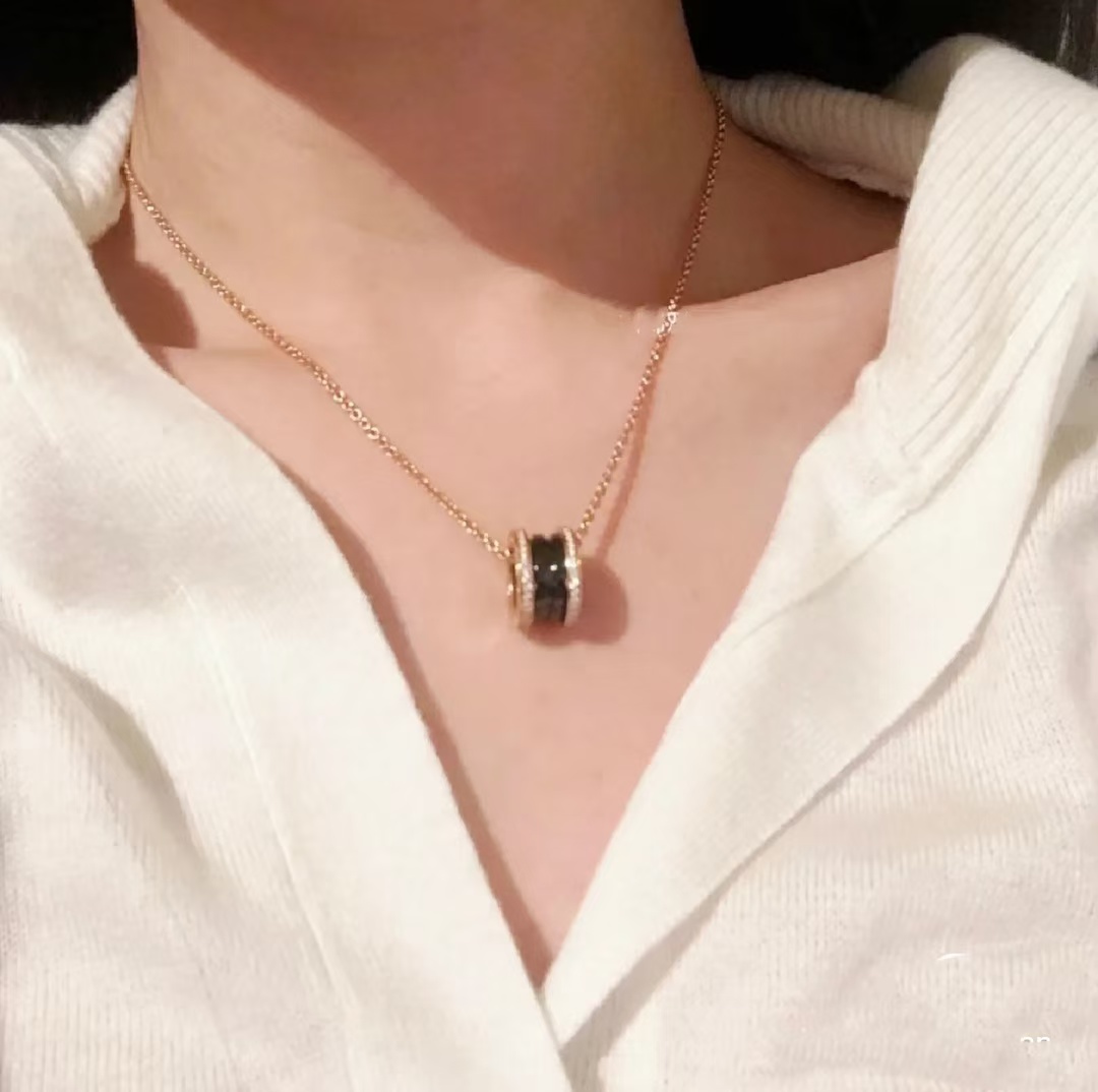 Bvlgari B.zero1 Necklace - Ceramic & Diamond - Best Replica Jewelry™