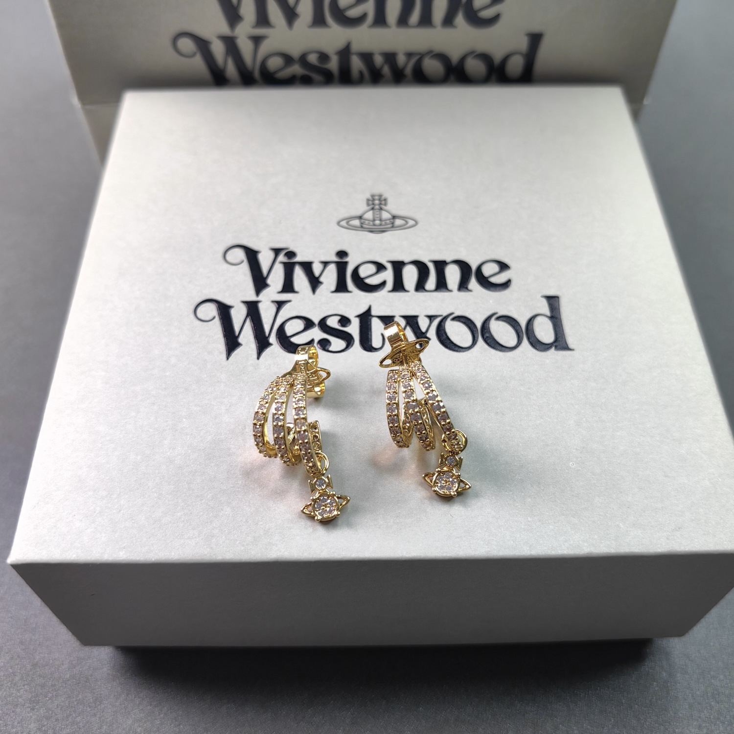 Vivienne Westwood C Shape Saturn Drop Earrings - Best Replica Jewelry™