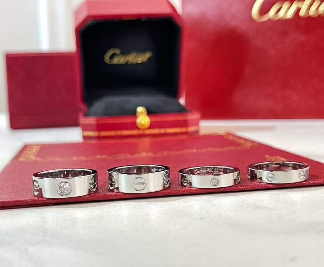Cartier LOVE LEVE Ring - Best Replica Jewelry™
