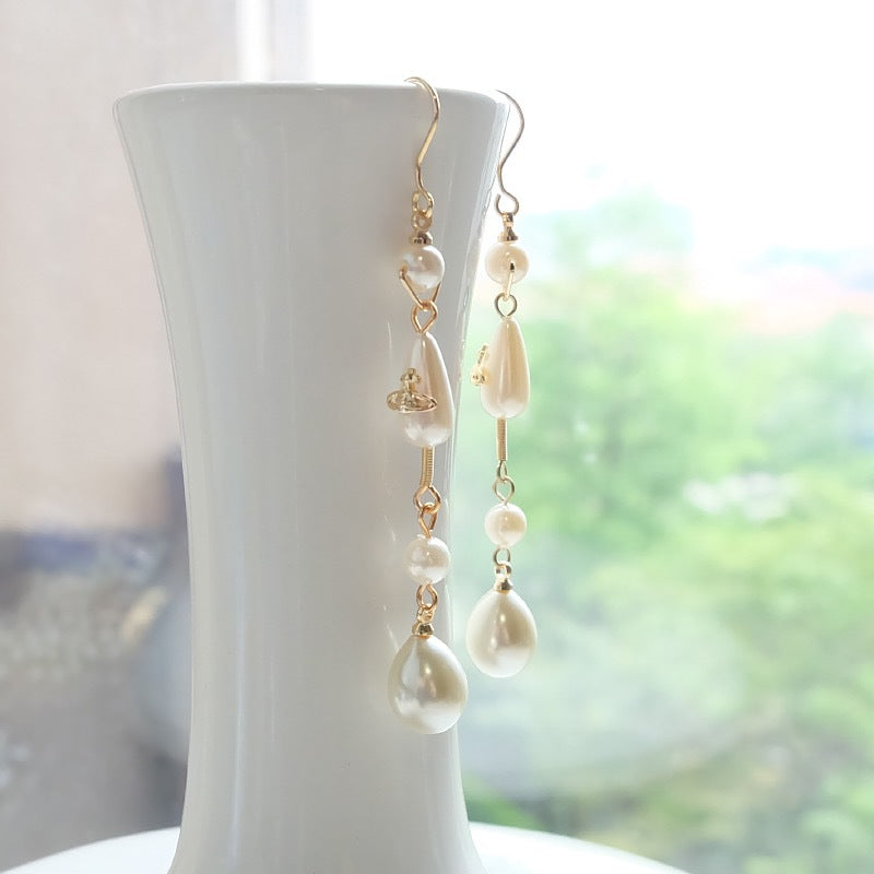 Vivienne Westwood Teardrop Pearl Saturn Earrings - Best Replica Jewelry™