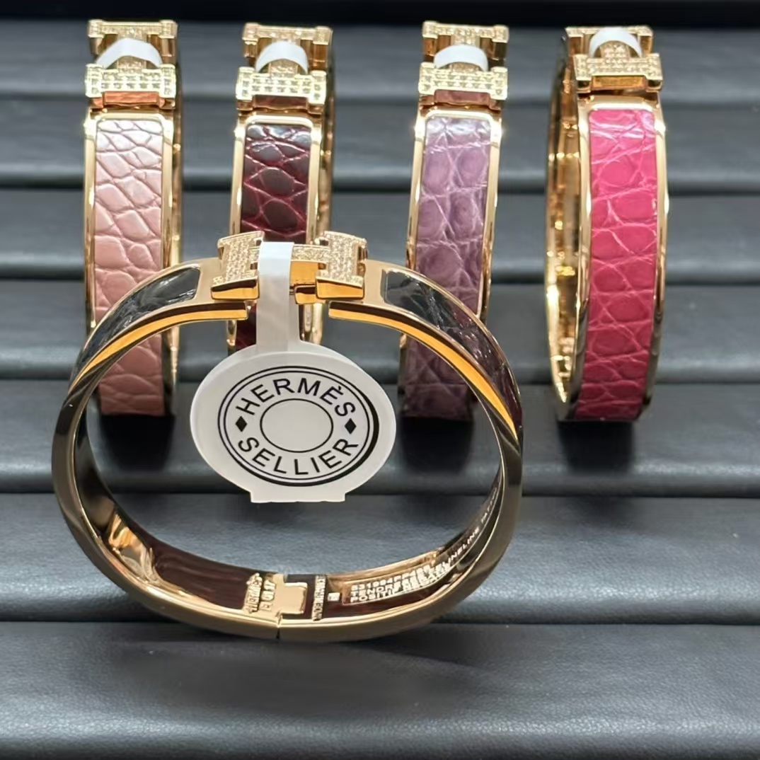 Hermes Crocodile Bracelet Bangle - Best Replica Jewelry™