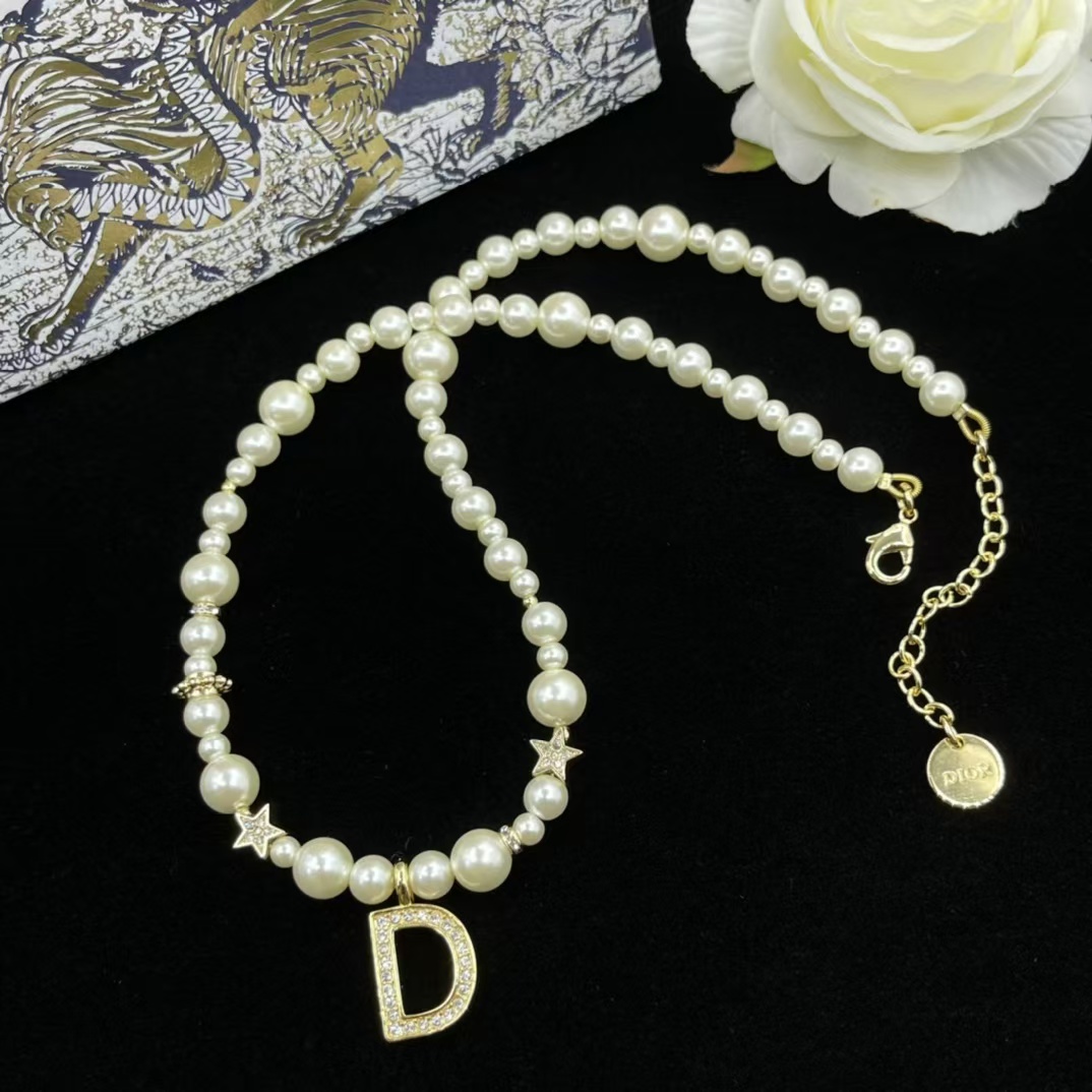 Dior Letter D Pendant Pearl Necklace - Best Replica Jewelry™
