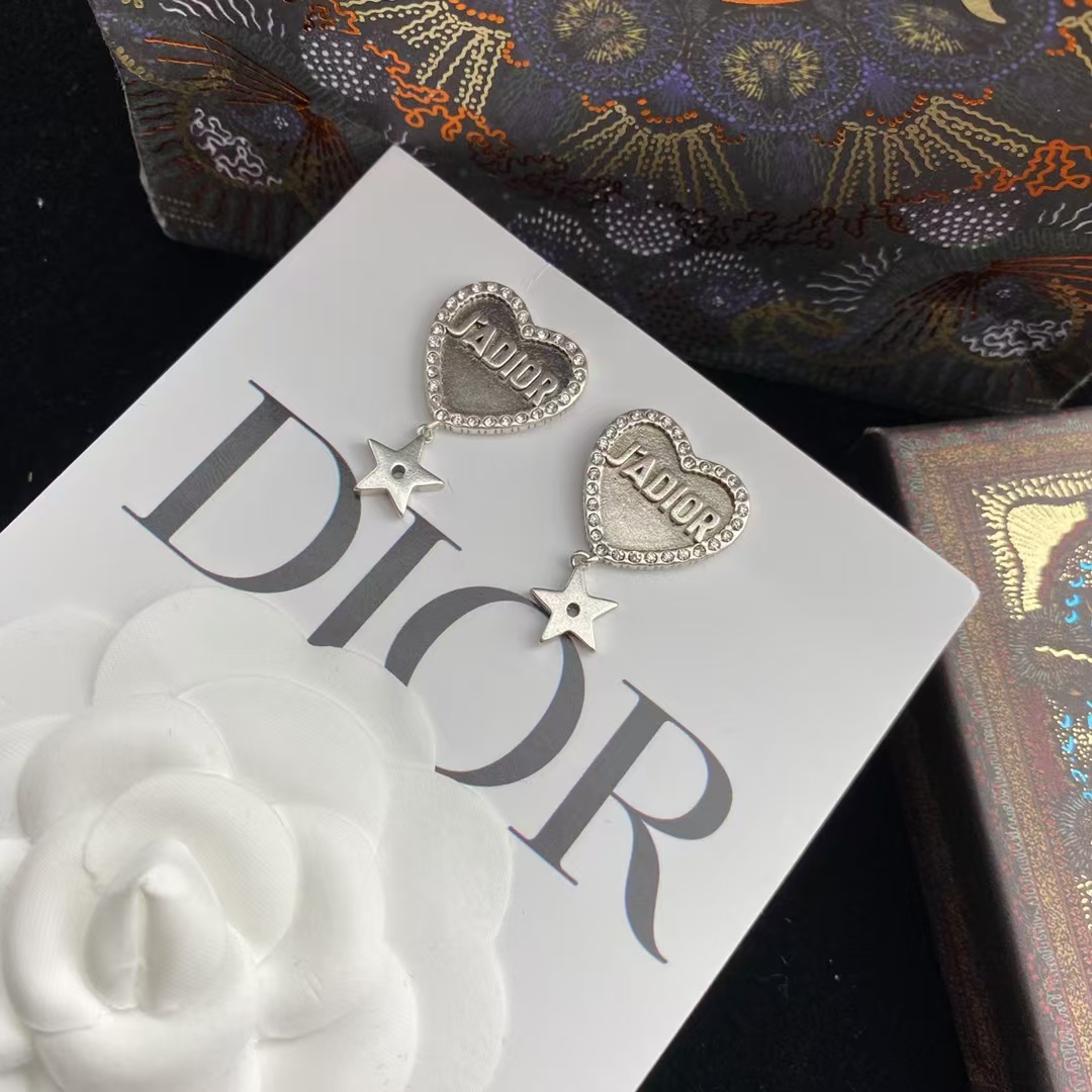 Dior JADIOR Heart with Star Drop Earrings - Best Replica Jewelry™