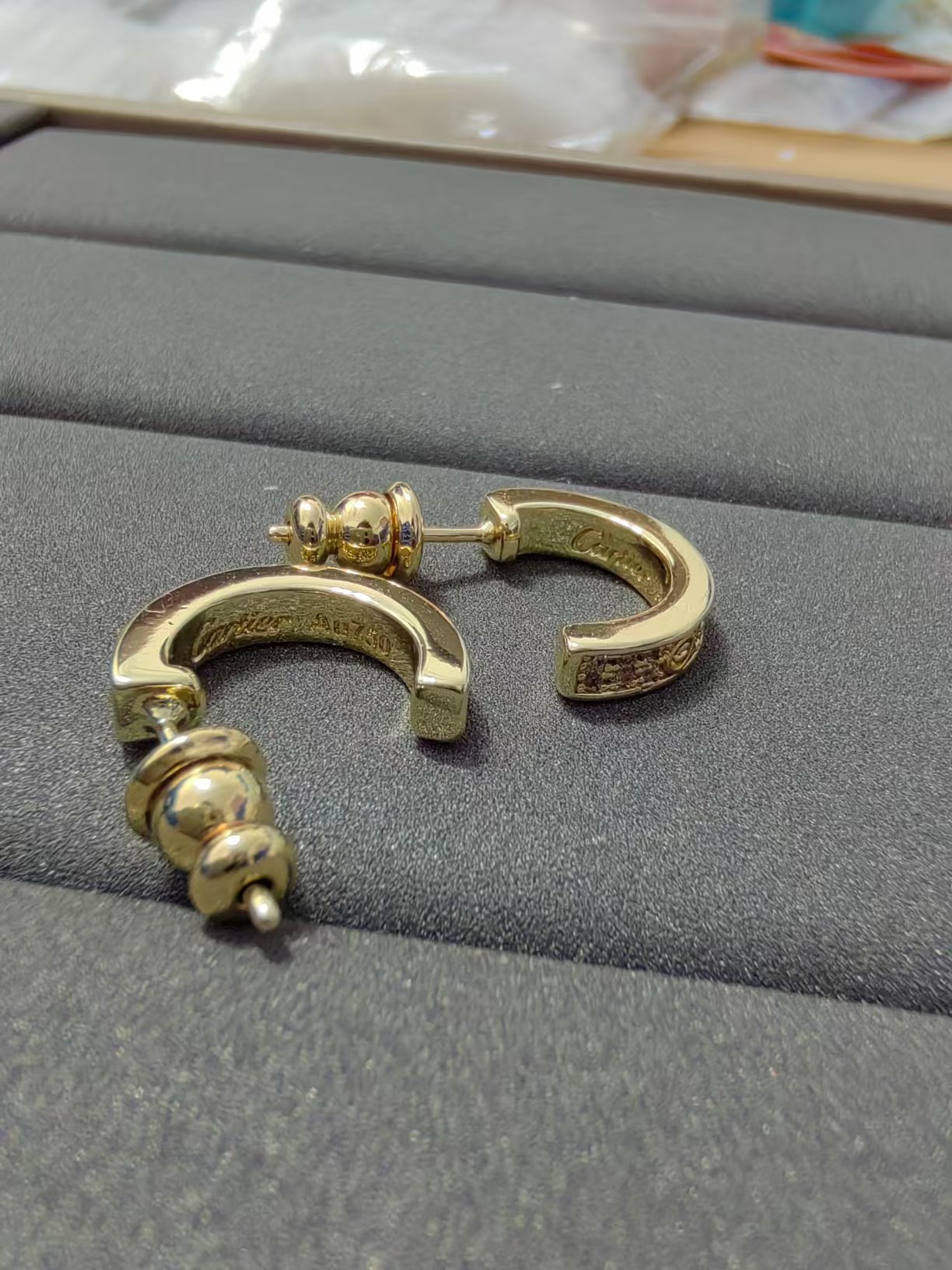 Cartier C Shape Earrings - Best Replica Jewelry™