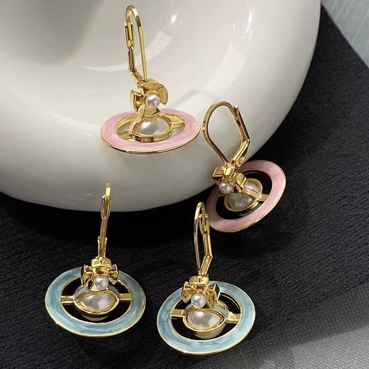 Vivienne Westwood Enamel Saturn Pearl Earrings - Best Replica Jewelry™