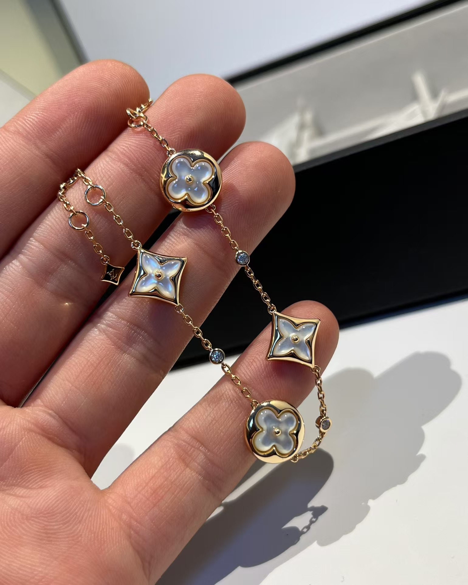 Louis Vuitton Color Blossom Star Sun Bracelet - Best Replica Jewelry™