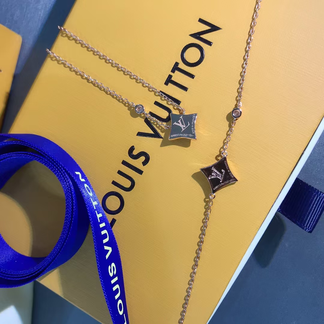 Louis Vuitton Color Blossom Star Bracelet - Best Replica Jewelry™