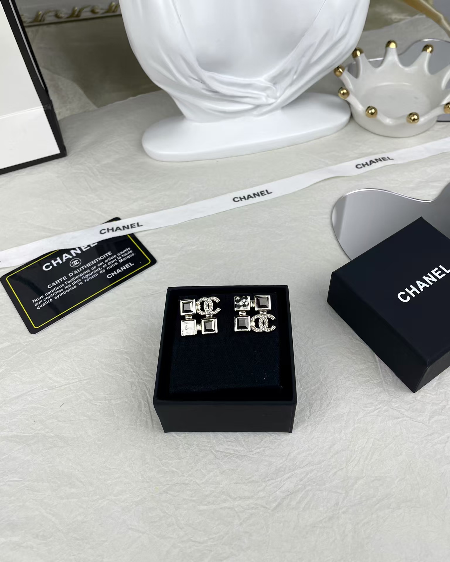 Chanel Square Rhinestone Earrings - Best Replica Jewelry™