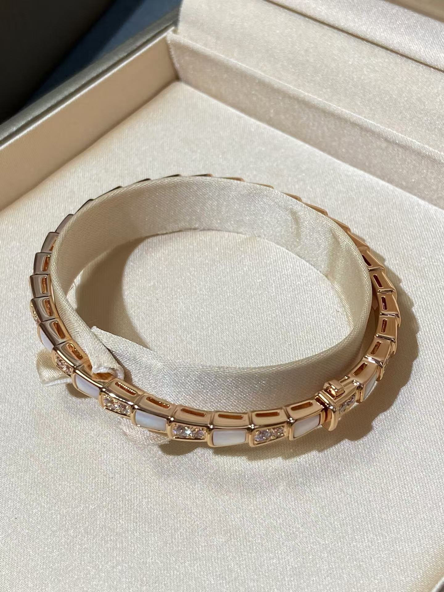 Bvlgari Serpenti Viper Bracelet Bangle in Rose Gold - Best Replica Jewelry™
