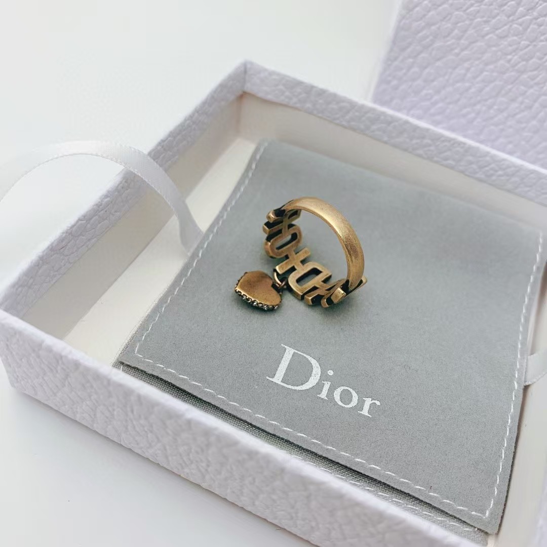 Dior JADIOR Heart Dangle Ring - Best Replica Jewelry™