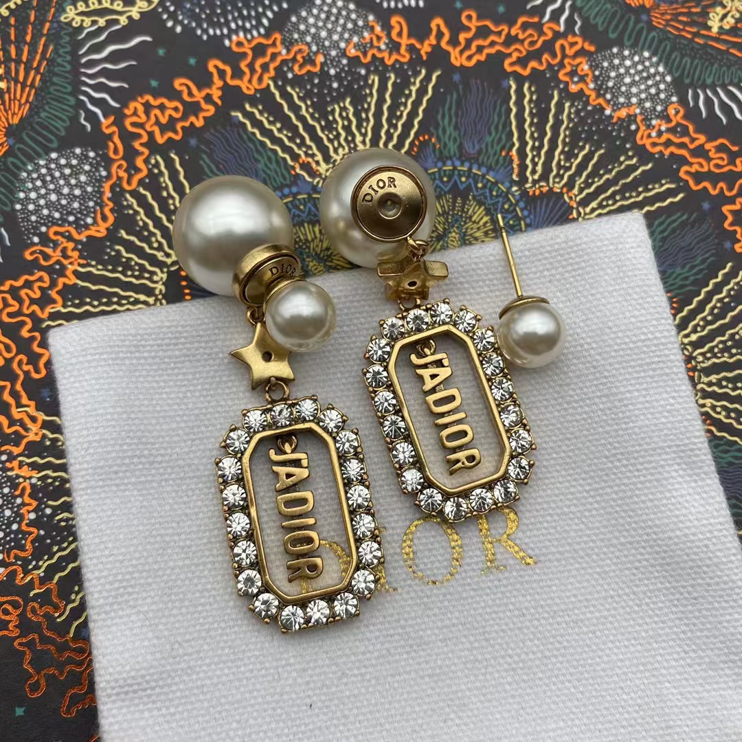 Dior JADIOR Drop Pearl Earrings - Best Replica Jewelry™