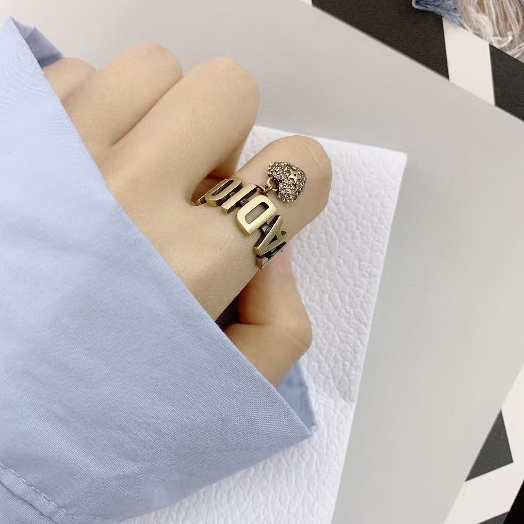 Dior JADIOR Heart Dangle Ring - Best Replica Jewelry™