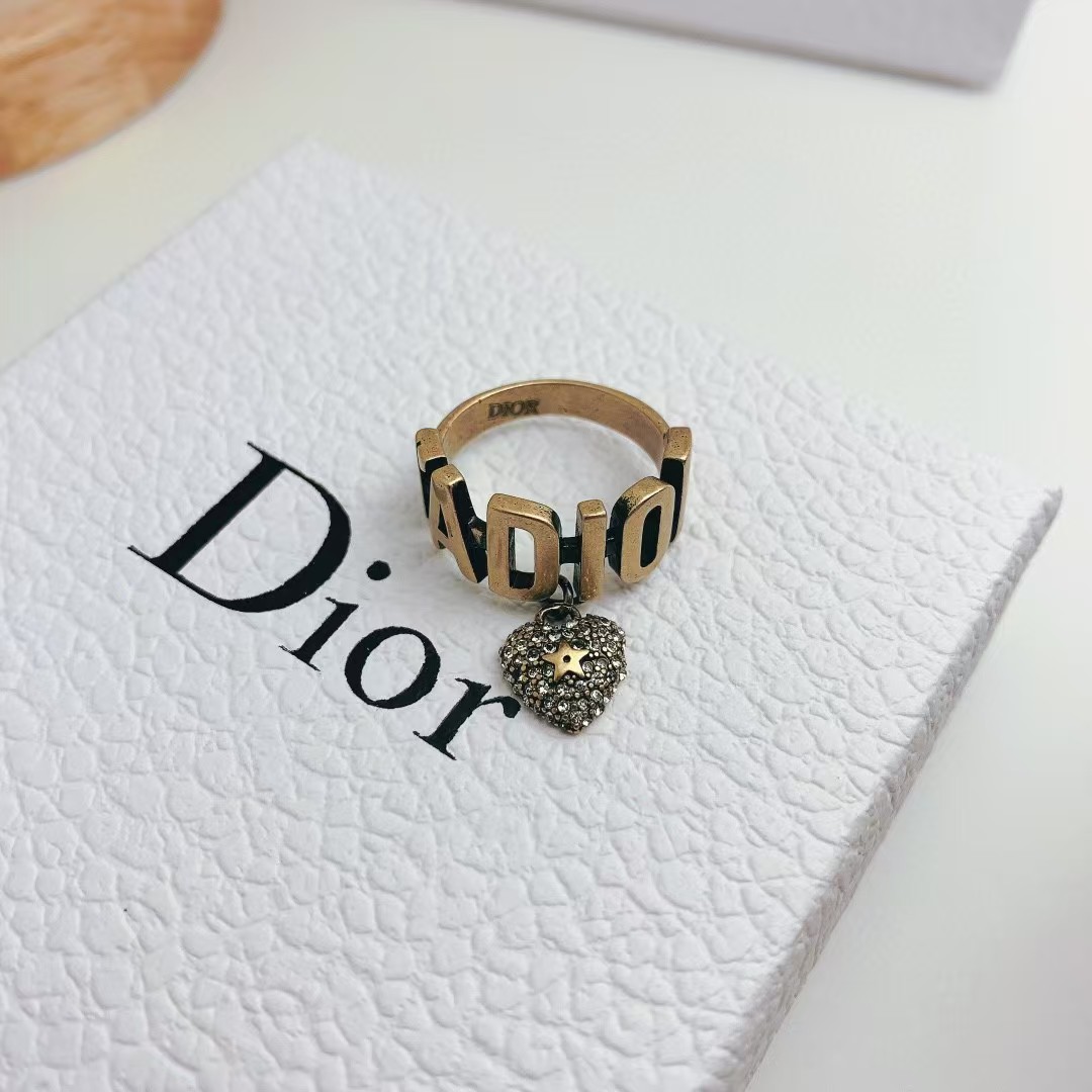 Dior JADIOR Heart Dangle Ring - Best Replica Jewelry™