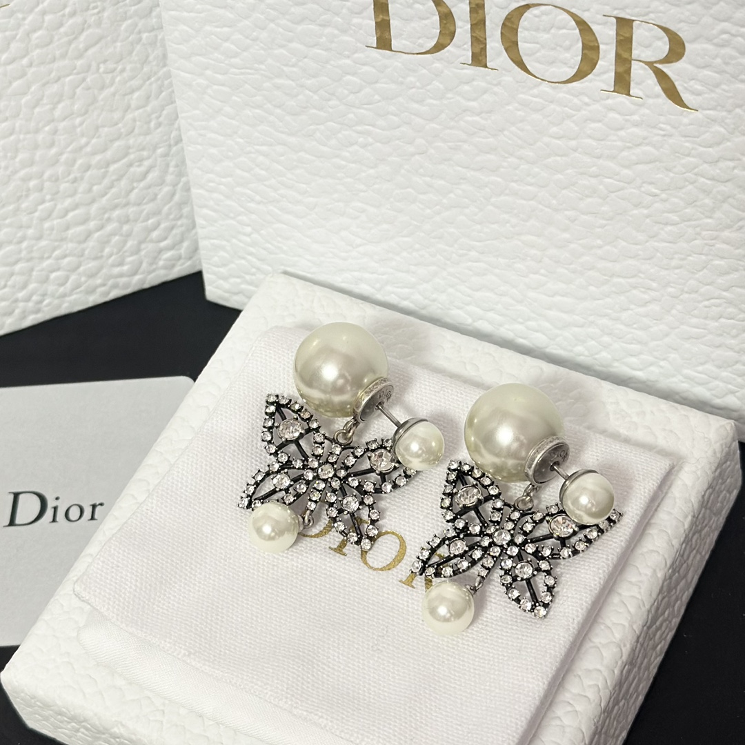 Dior Butterfly Pearl Drop Earrings - Best Replica Jewelry™