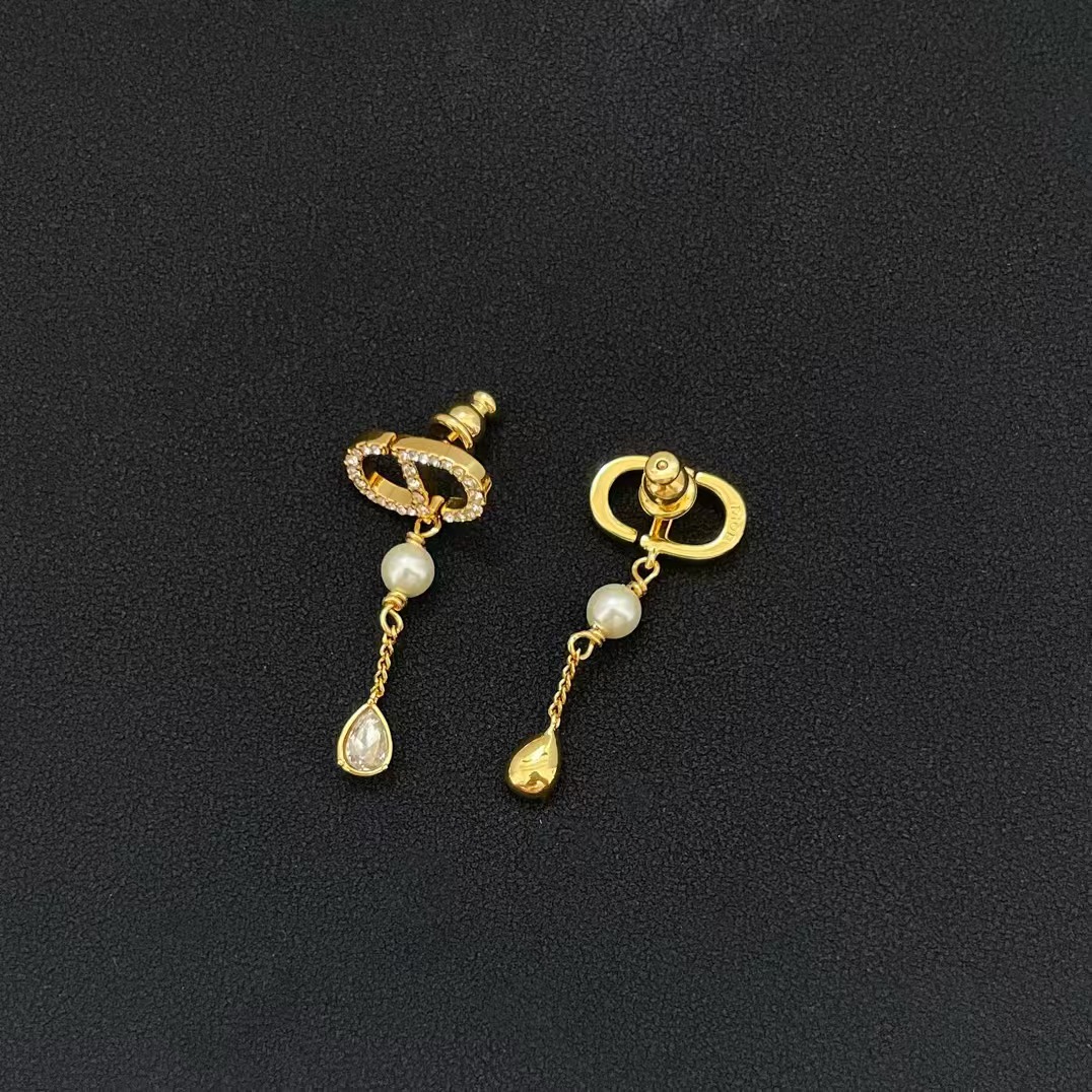 Dior CD Teardrop Pearl Earrings - Best Replica Jewelry™