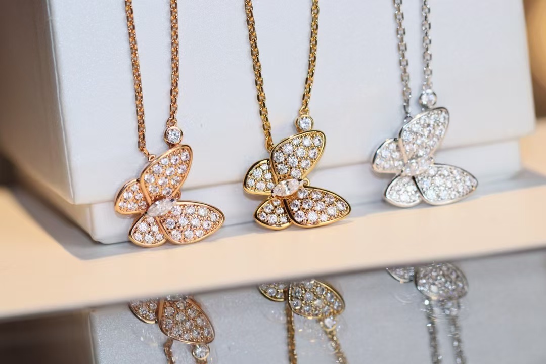 VCA Two Butterfly Pendant Necklace - Best Replica Jewelry™