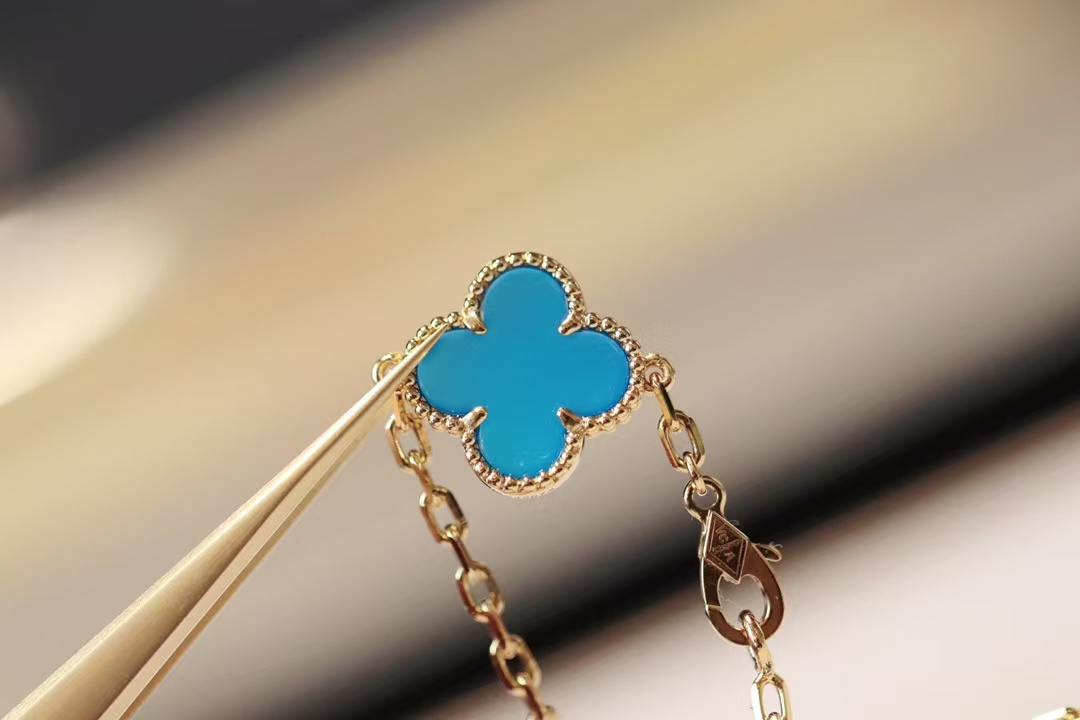 VCA Vintage Alhambra Necklace, 10 Motifs - Best Replica Jewelry™