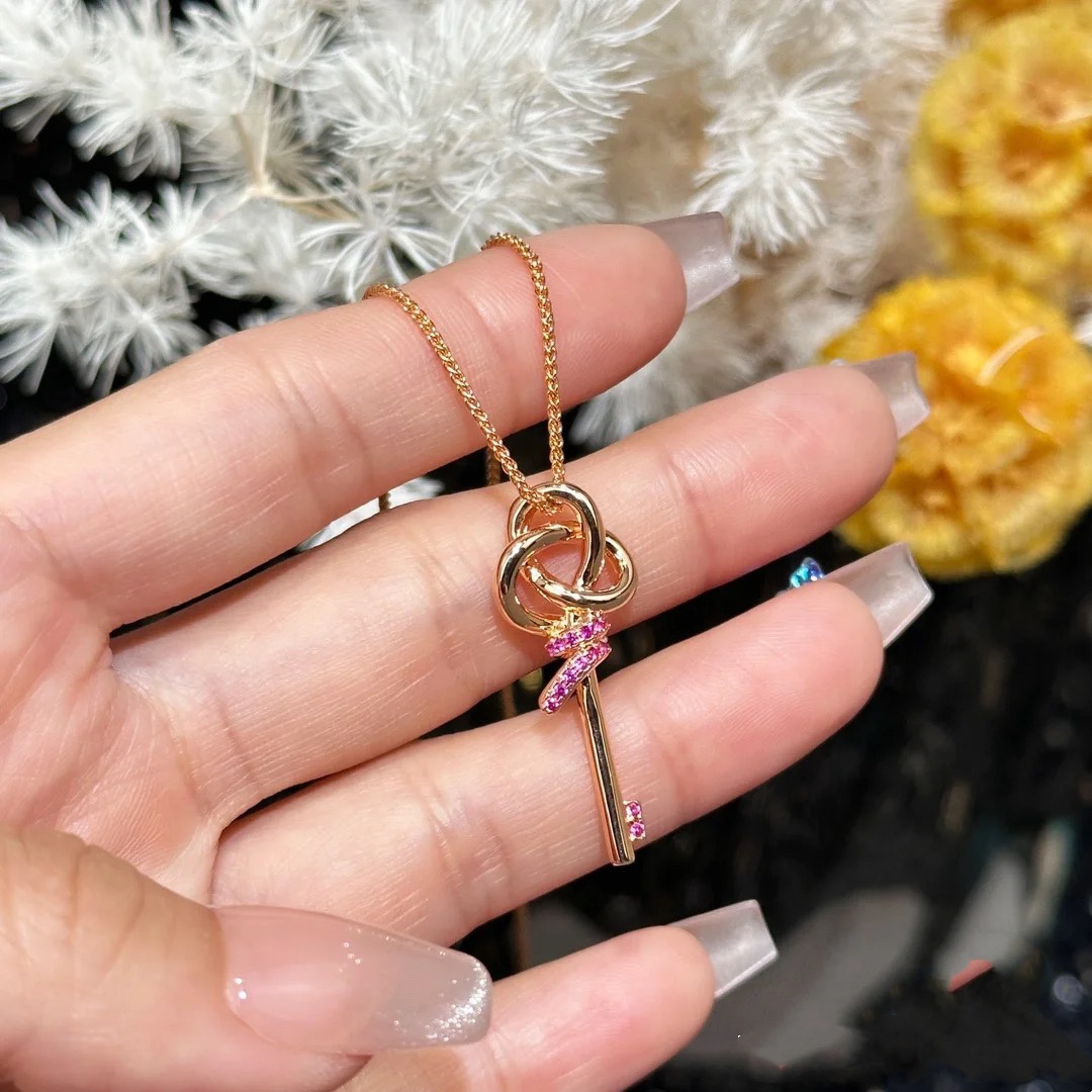 Tiffany Pink Diamond Woven Key Pendant Necklace - Best Replica Jewelry™