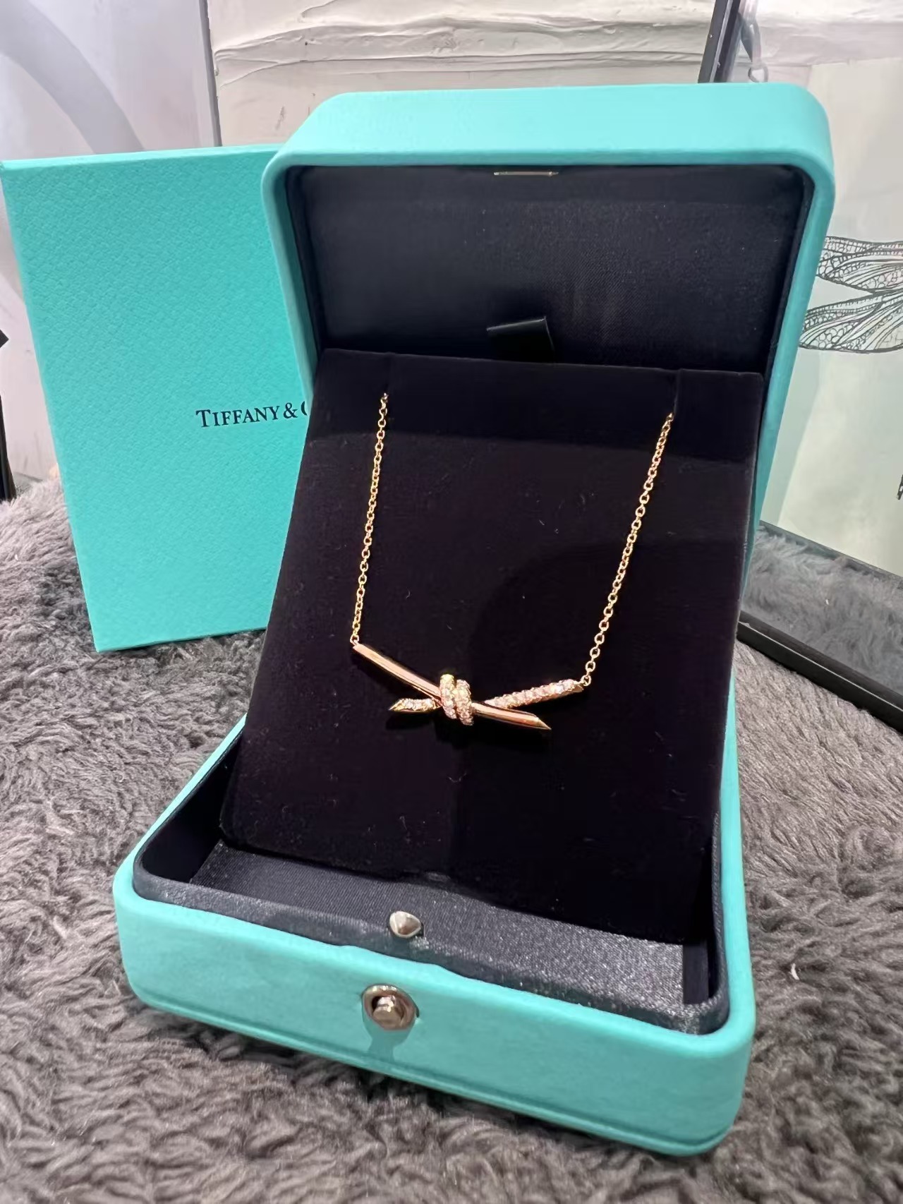 Tiffany Knot Pendant Necklace - Best Replica Jewelry™