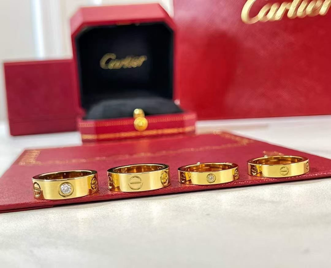 Cartier LOVE LEVE Ring - Best Replica Jewelry™