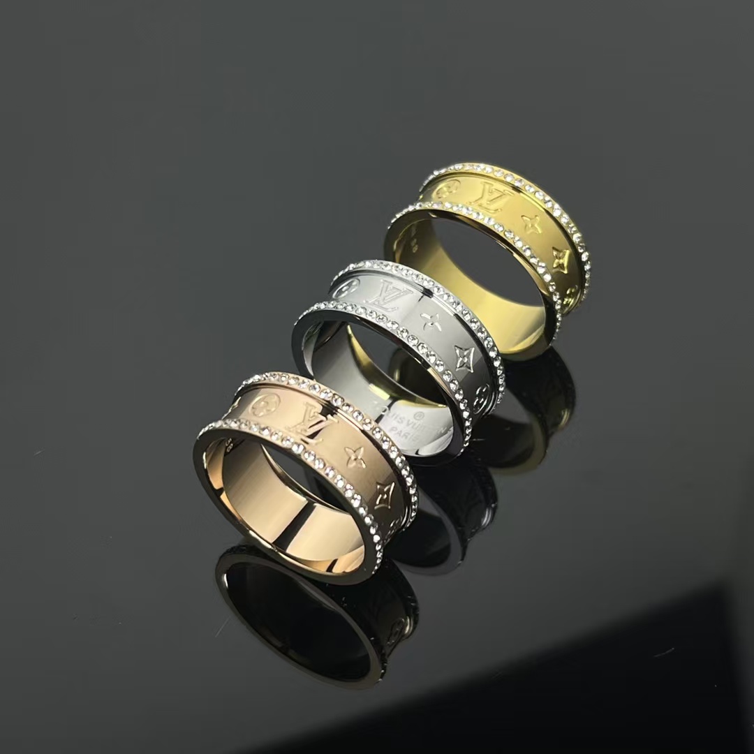 Louis Vuitton Diamond Paved Ring - Best Replica Jewelry™