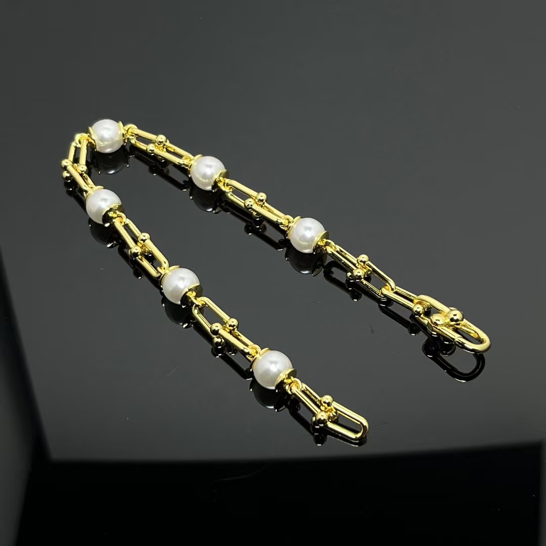 Tiffany HardWear Link Bracelet with Freshwater Pearls - Best Replica Jewelry™
