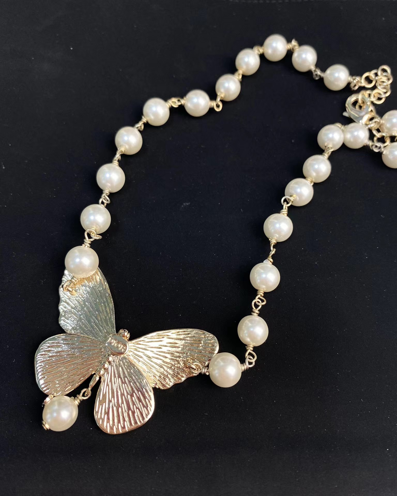 Dior Butterfly Pearl Necklace - Best Replica Jewelry™