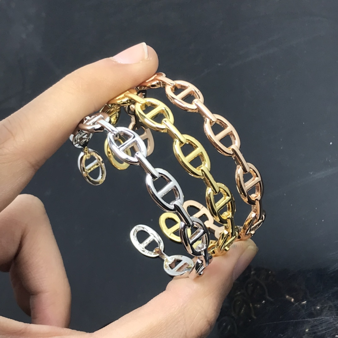 Hermes Plain Surface Pig Nose Bangle Bracelet - Best Replica Jewelry™