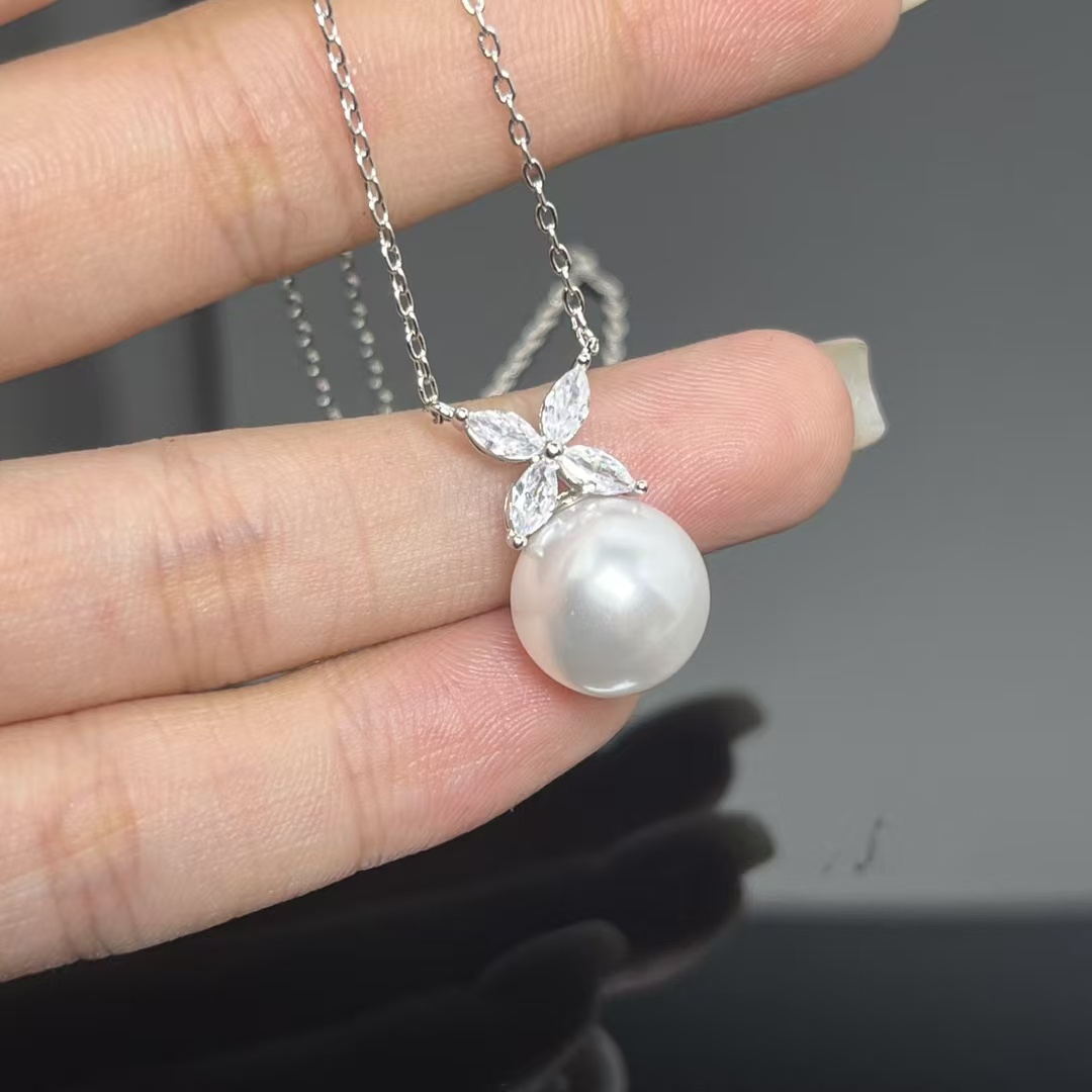 Tiffany Victoria Pearl and Diamond Pendant Necklace - Best Replica Jewelry™