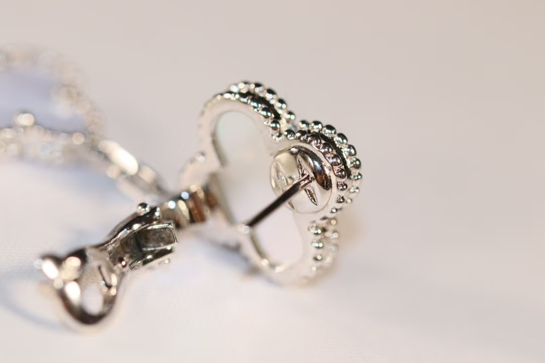 VCA Magic Alhambra Earrings 3 Motifs - Best Replica Jewelry™