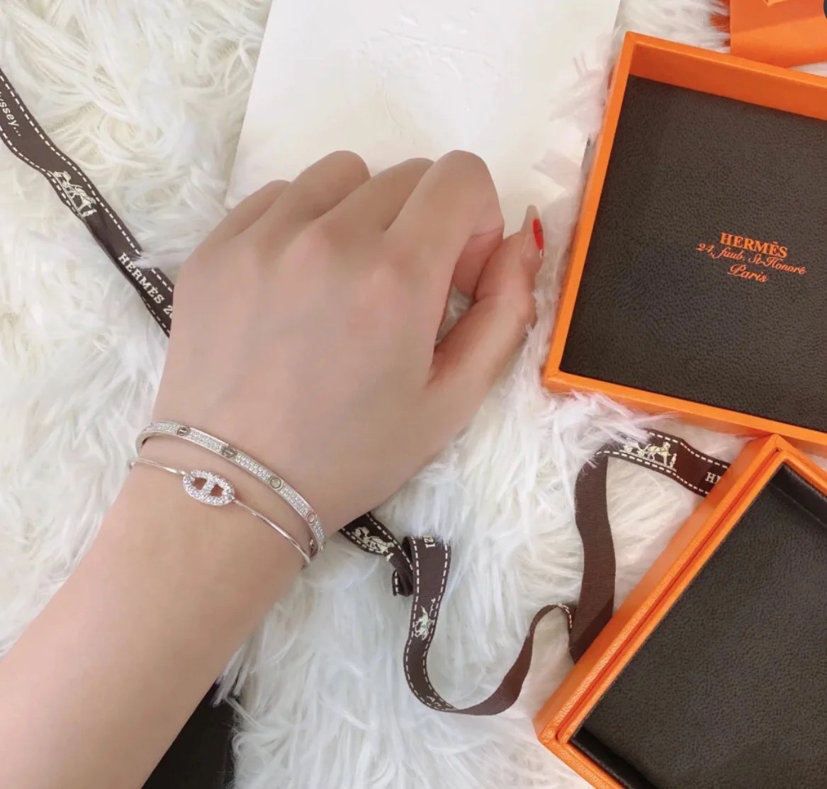 Hermes Pig Nose Bangle Bracelet - Best Replica Jewelry™