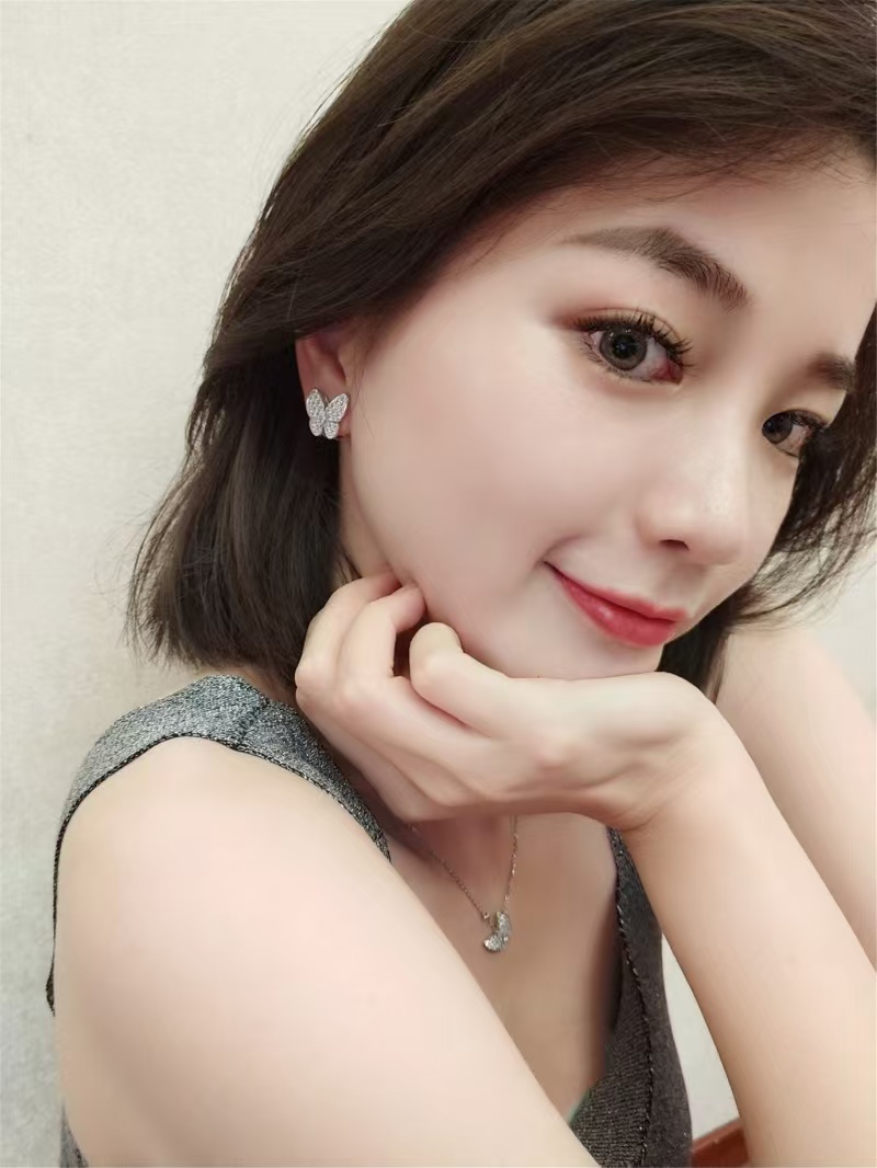 VCA Two Butterfly Earrings - Best Replica Jewelry™