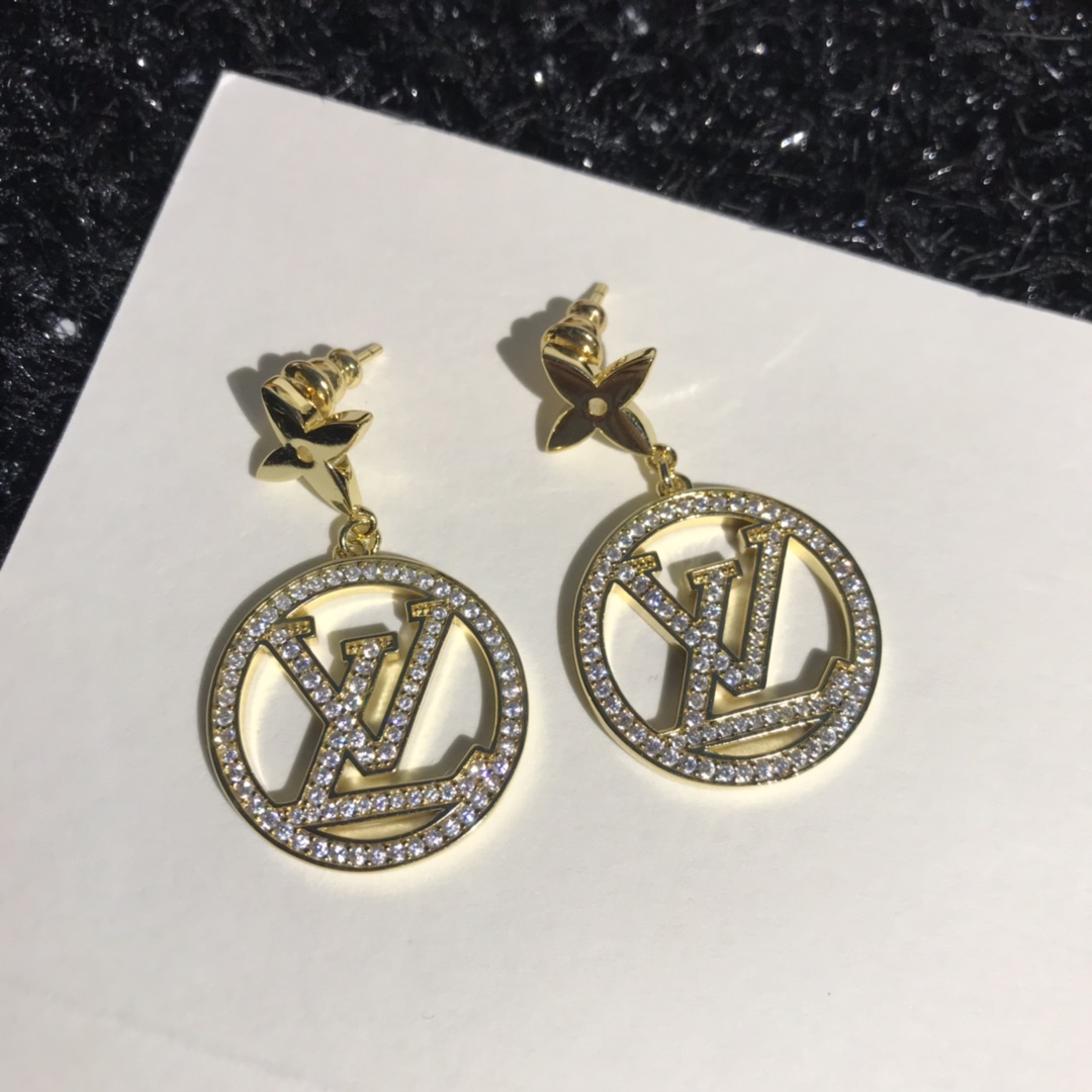 Louis Vuitton Letter Round Dangle Earrings - Best Replica Jewelry™