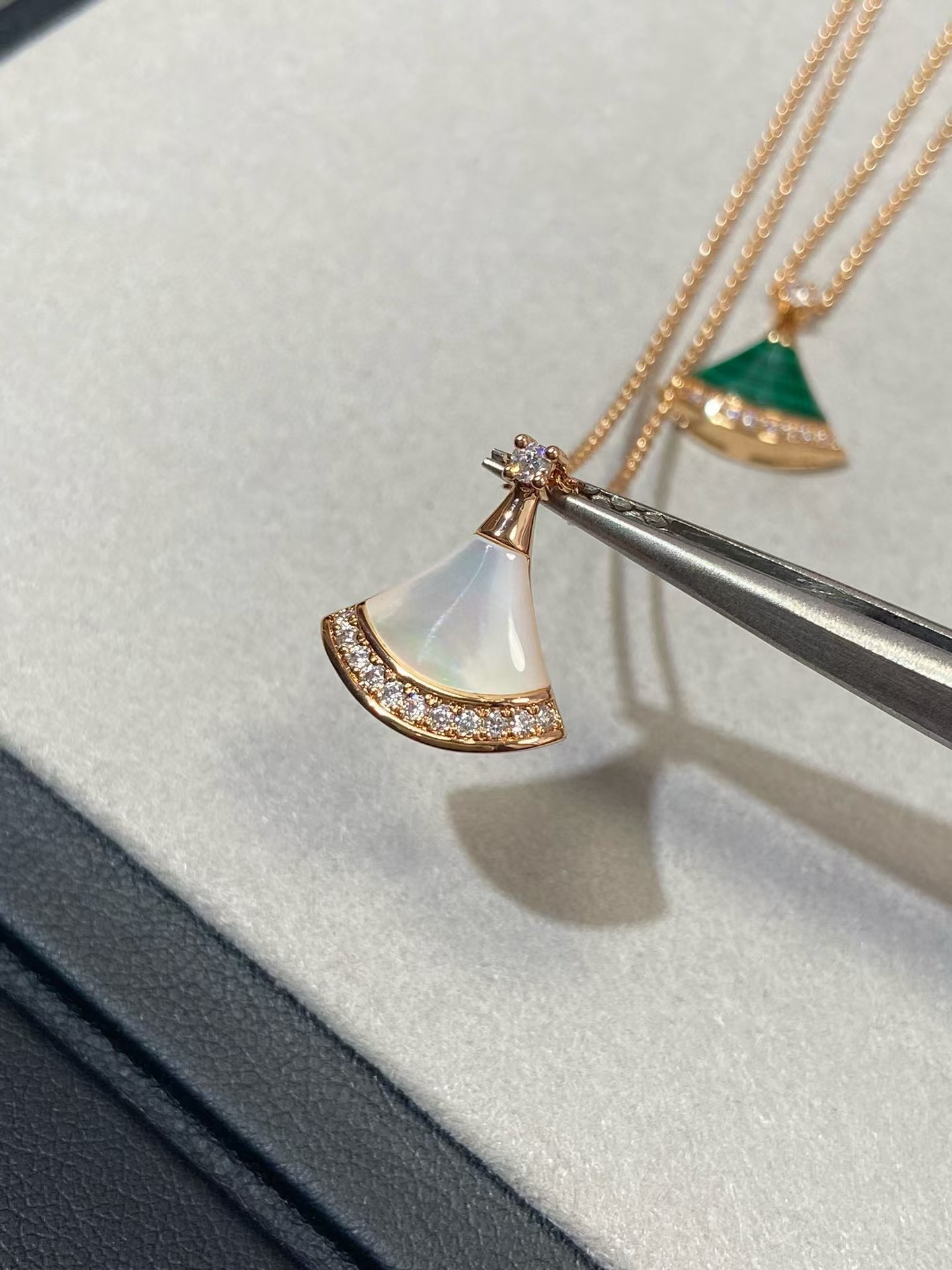 Bvlgari Divas' Dream Necklace - Best Replica Jewelry™