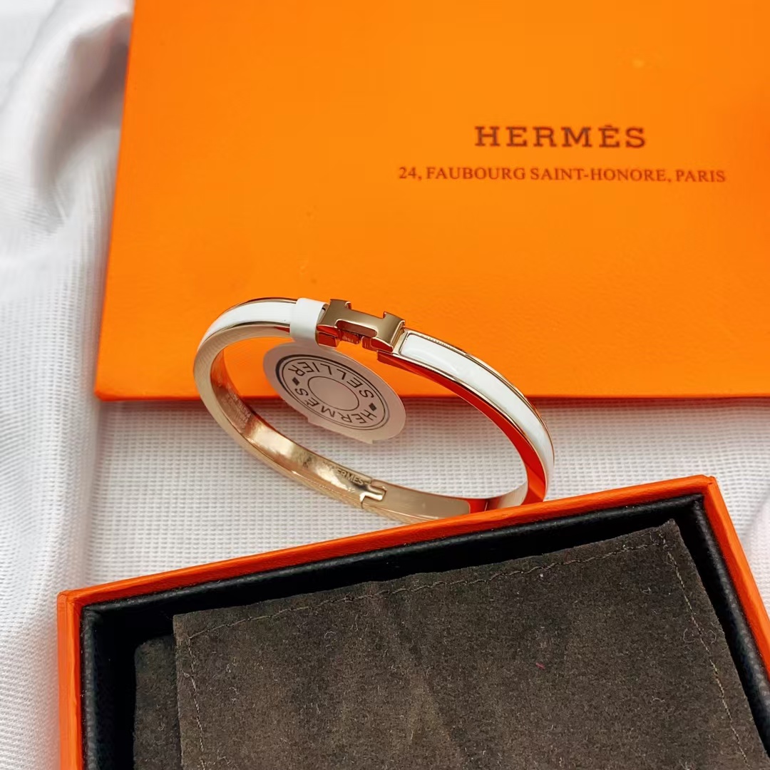 Hermes H White Enamel Bracelet Bangle - Best Replica Jewelry™