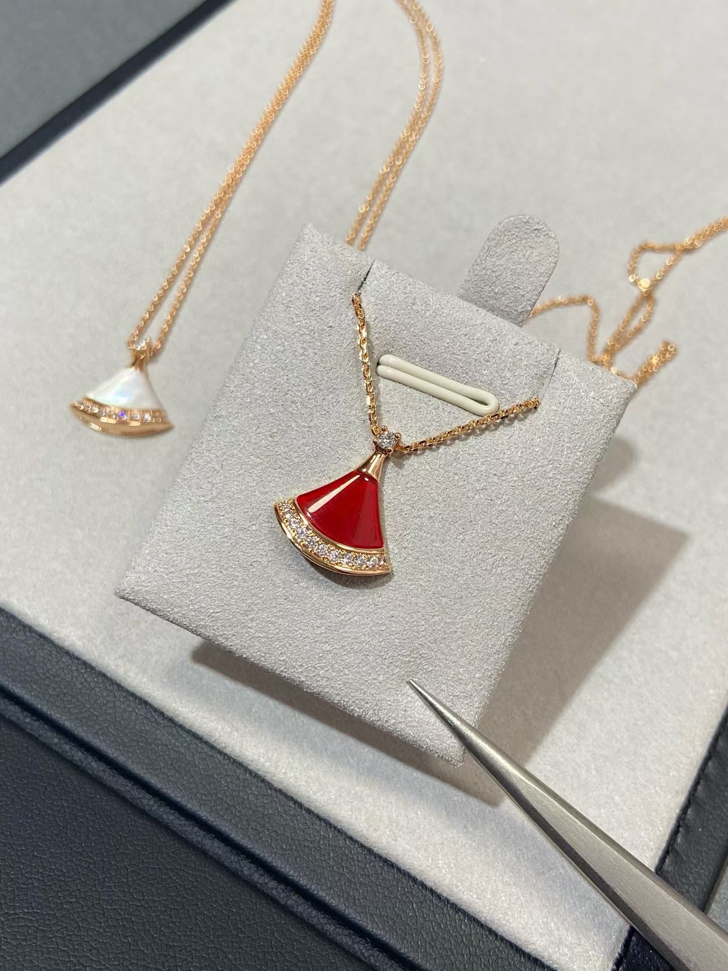 Bvlgari Divas' Dream Necklace - Best Replica Jewelry™