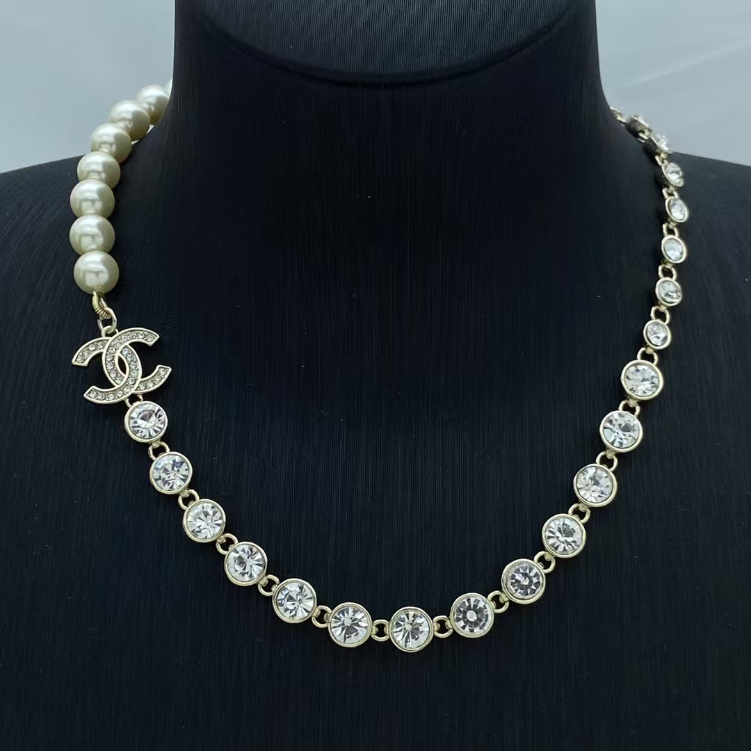 Chanel  Half Diamond Chain and Half Pearl Necklace - Best Replica Jewelry™