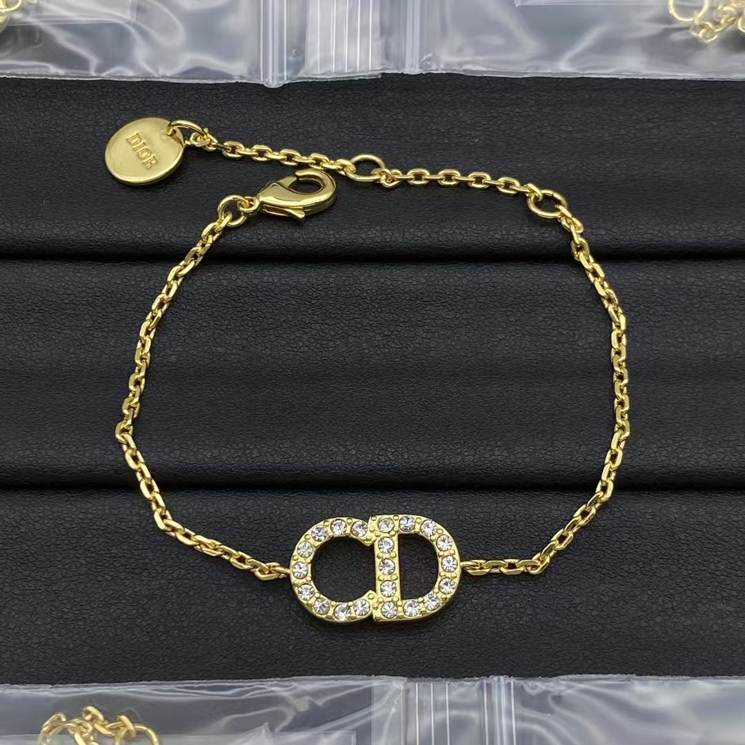 Dior CD Diamond Bracelet - Best Replica Jewelry™