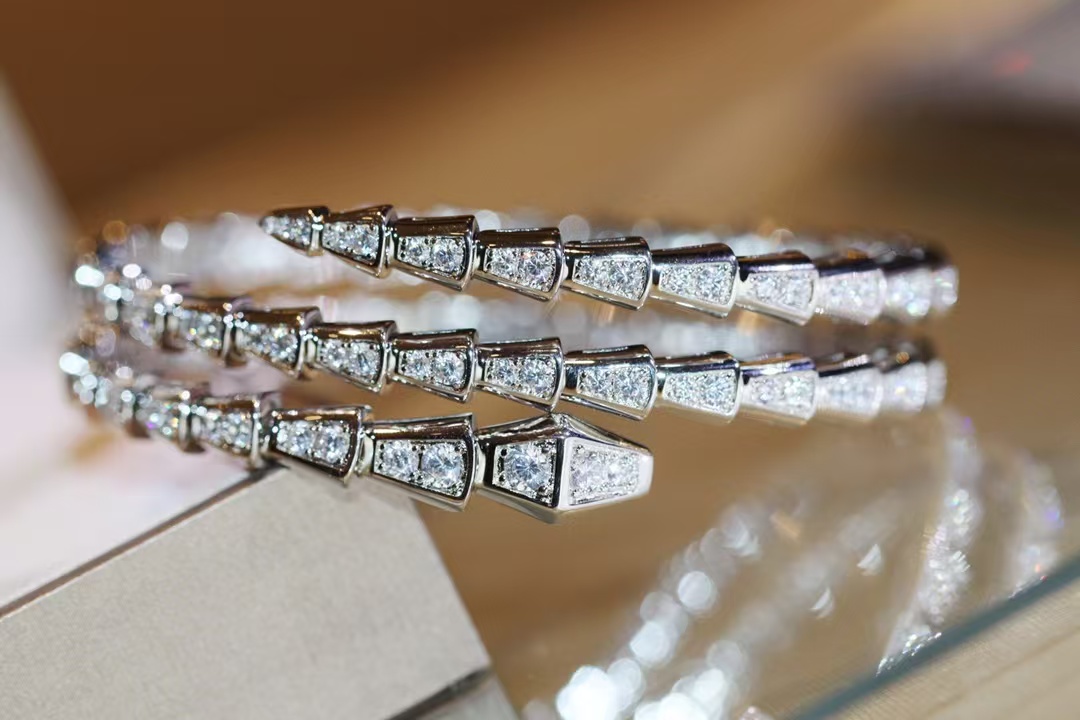 Bvlgari Serpenti Viper Bangle Bracelet - Full Diamond - Best Replica Jewelry™