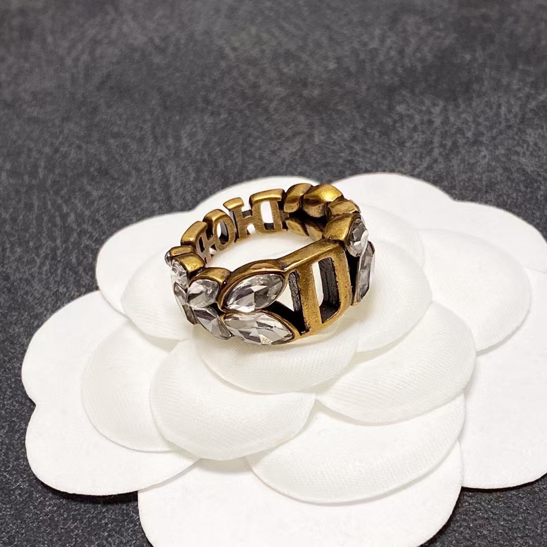 Dior Vintage Rhinestone Ring - Best Replica Jewelry™