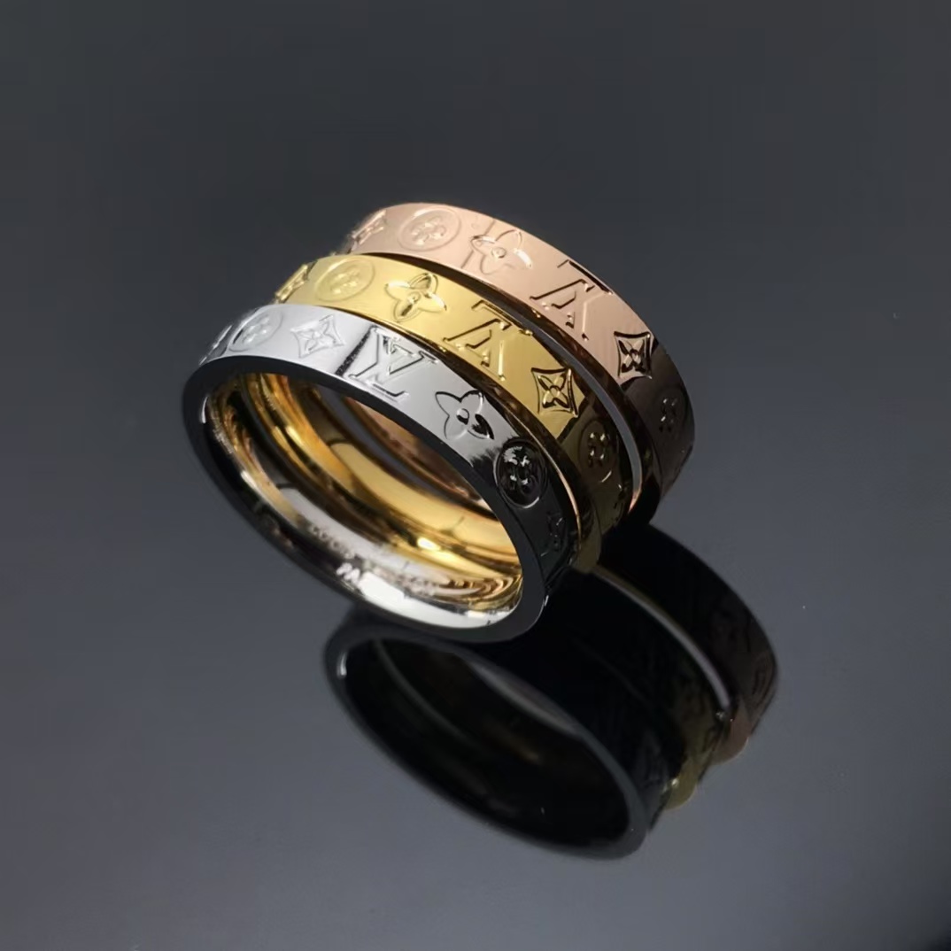 Louis Vuitton Pattern Debossed Ring - Best Replica Jewelry™
