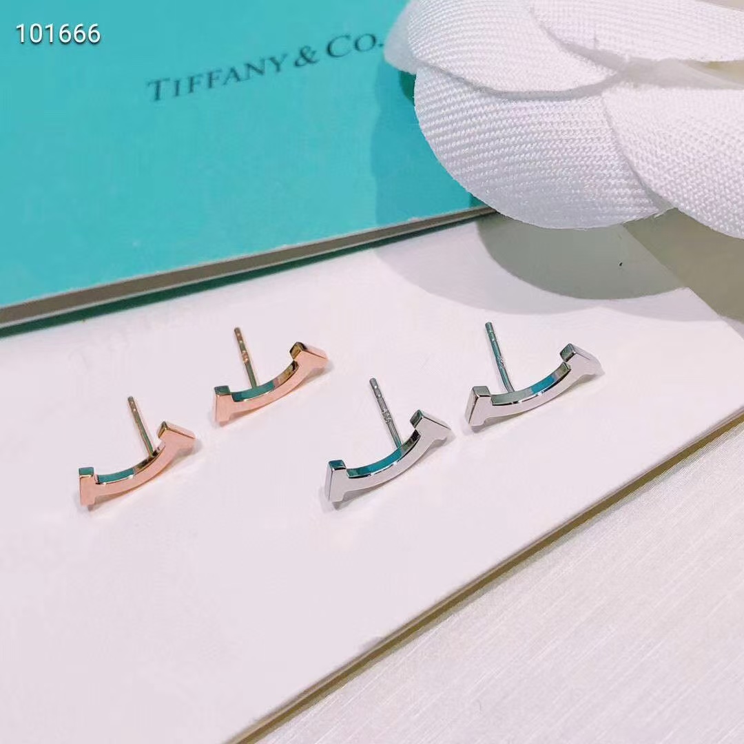 Tiffany T Smile Earrings - Best Replica Jewelry™