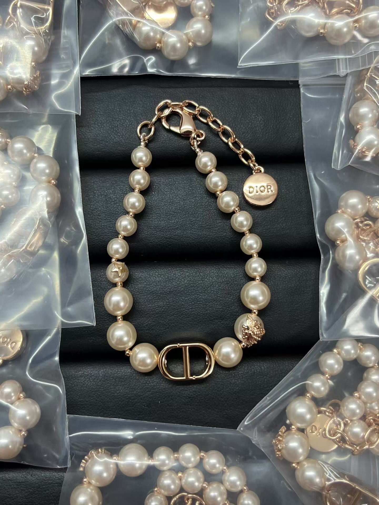 Dior Rose Gold Vintage Pearl Bracelet - Best Replica Jewelry™