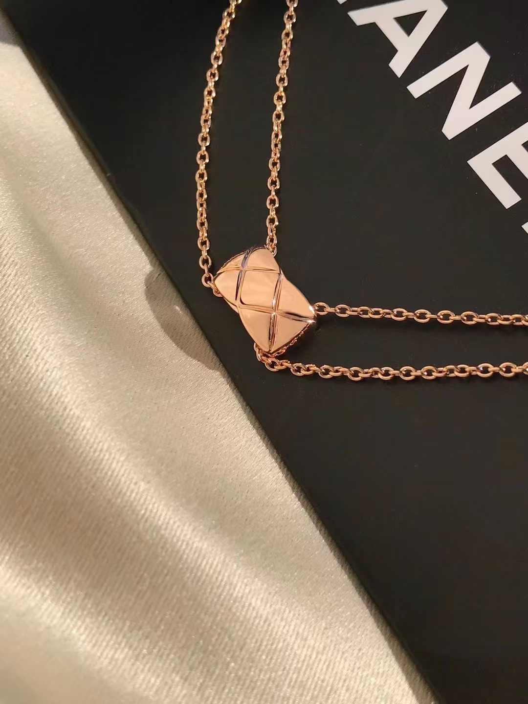 Chanel Coco Crush Rose Gold Necklace - Best Replica Jewelry™