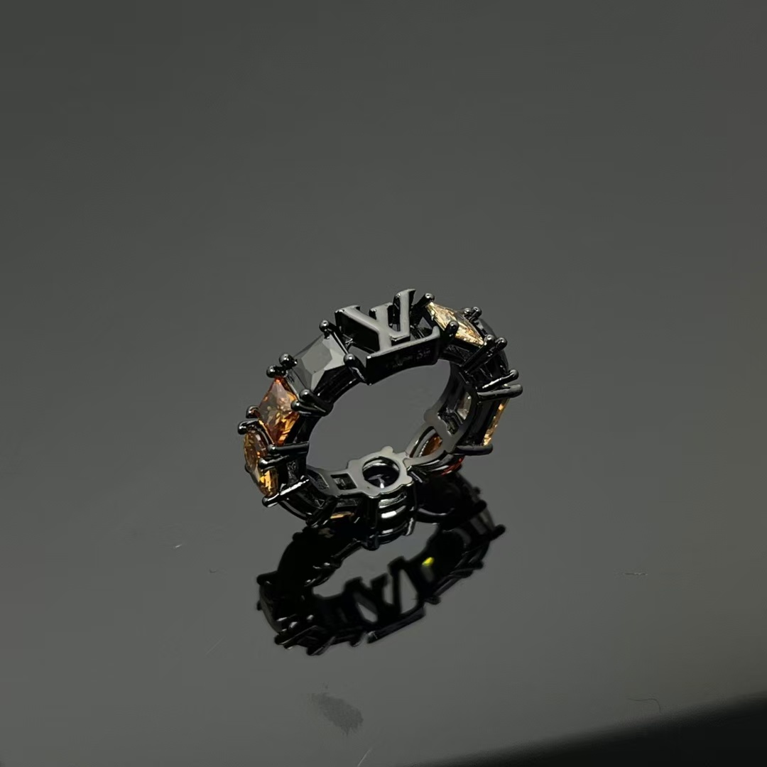 Louis Vuitton Darth Vader Black Ring for Men - Best Replica Jewelry™