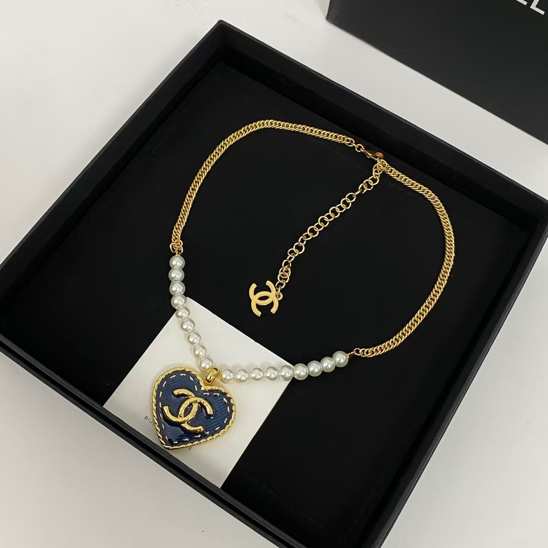 Chanel Denim Heart Double C Pendant Pearl Necklace - Best Replica Jewelry™