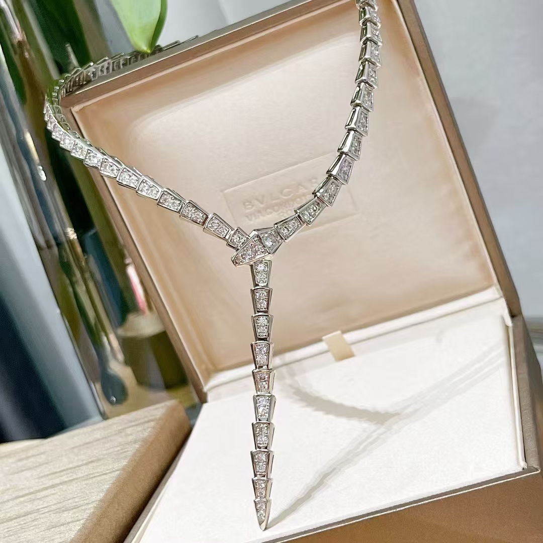 Bvlgari Serpenti Viper Necklace - Full Diamond - Best Replica Jewelry™