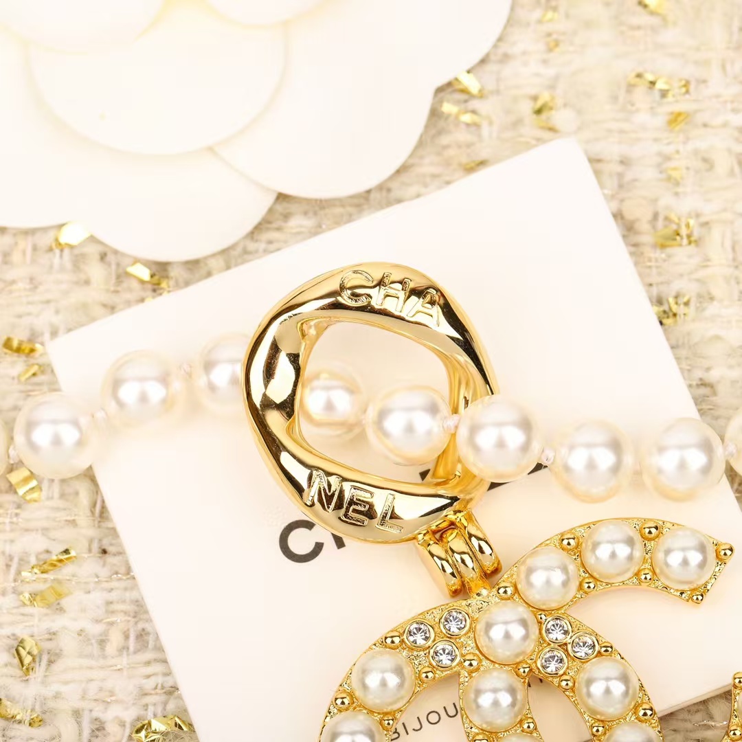 Chanel Diamond Pearl Paved Double C Pendant Pearl Necklace - Best Replica Jewelry™