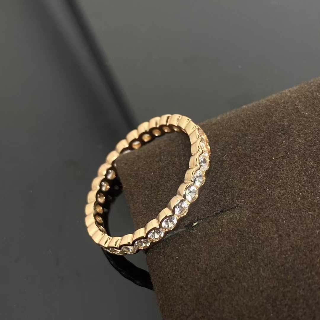Cartier Diamond Paved Ring - Narrow - Best Replica Jewelry™