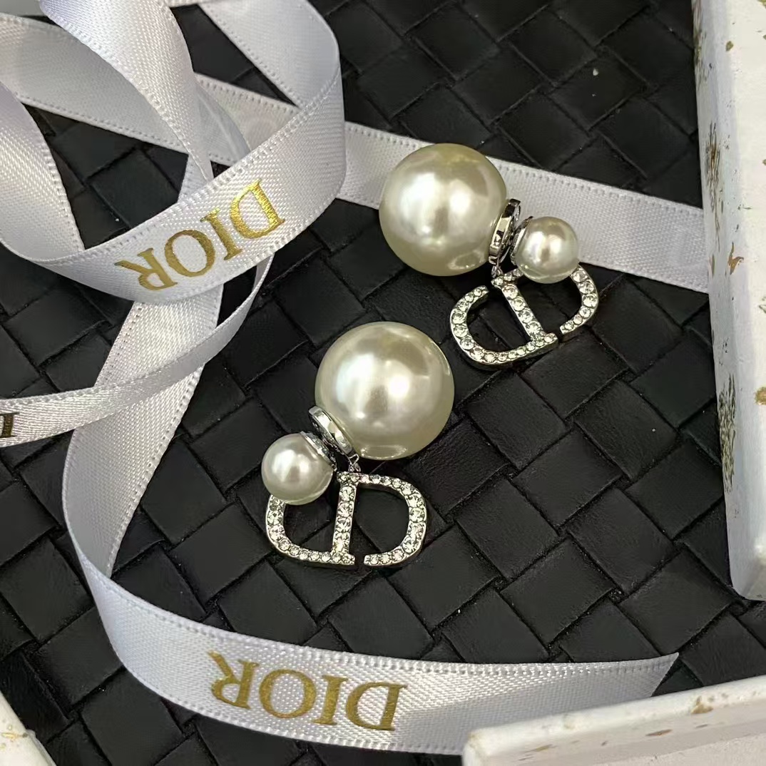 Dior Silver CD Pearl Earrings - Best Replica Jewelry™